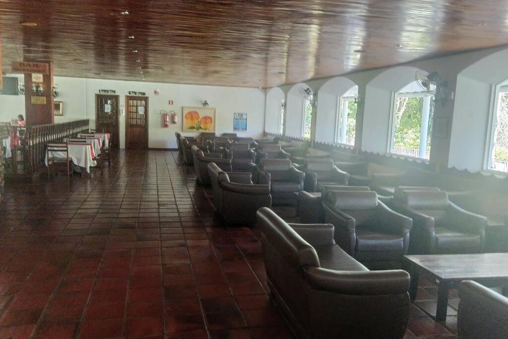 Lindo Flat Em Aguas De Lindoia อากวัสจิลิงดอยา ภายนอก รูปภาพ